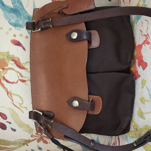 Dooney & Bourke Large Crossbody Mail Carrier Nylon Bag - Picture 3 of 16